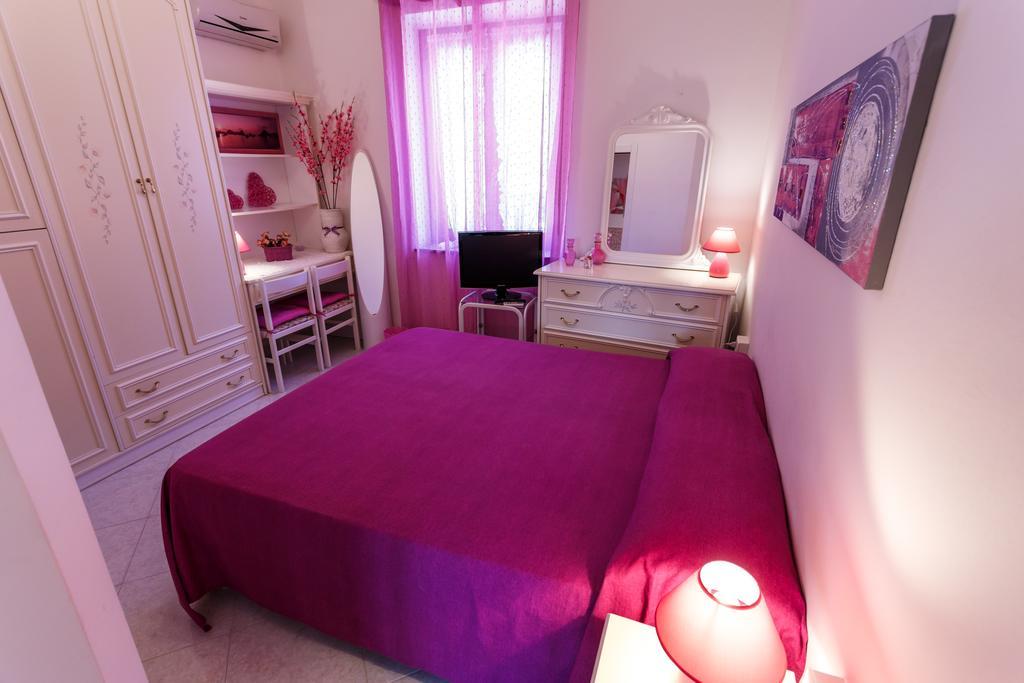 Bed and Breakfast L'Aurora Viola Carbonia Exterior foto